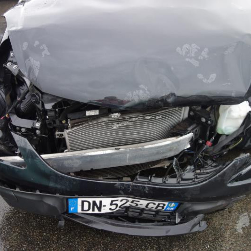 Boite de vitesses OPEL CORSA D Photo n°2