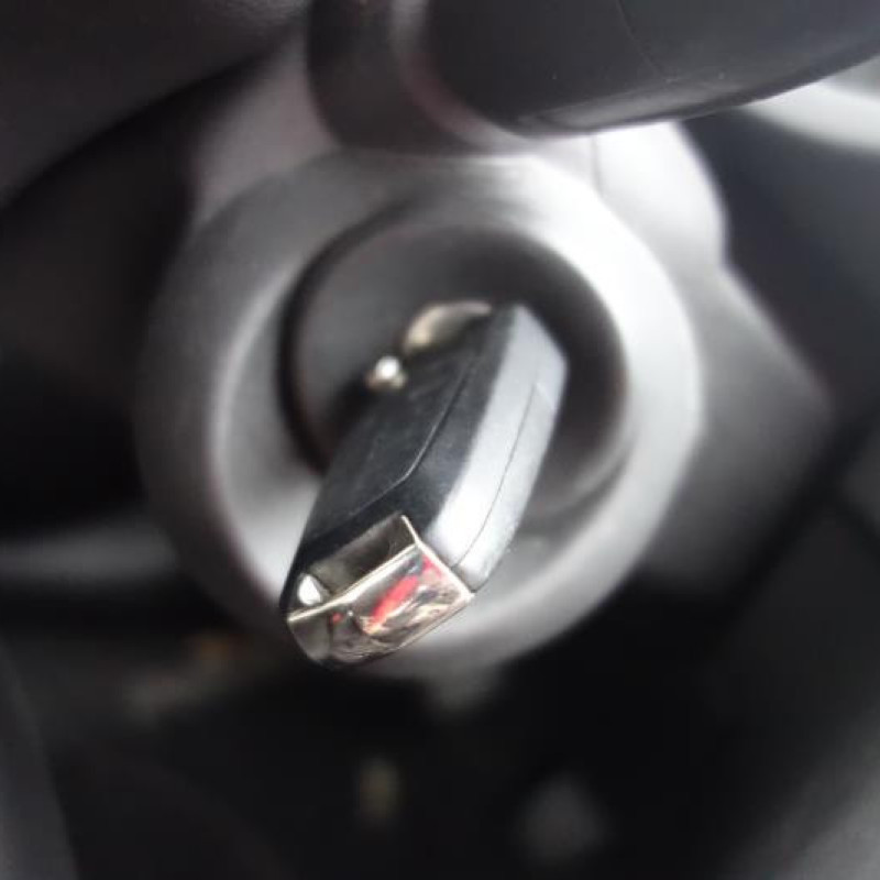 Boite de vitesses OPEL CORSA D Photo n°8