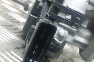 Moteur essuie glace avant PEUGEOT 208 1