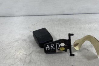 Attache ceinture arriere droit RENAULT MEGANE 2