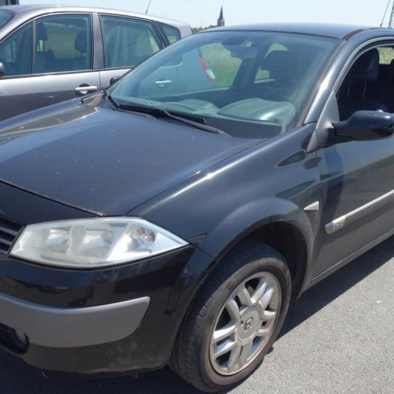 Attache ceinture arriere gauche RENAULT MEGANE 2 Photo n°4