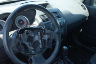 Attache ceinture arriere gauche RENAULT MEGANE 2