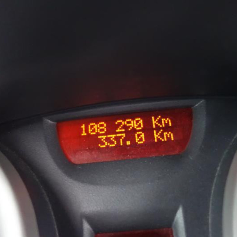 Attache ceinture arriere droit RENAULT MEGANE 2 Photo n°10
