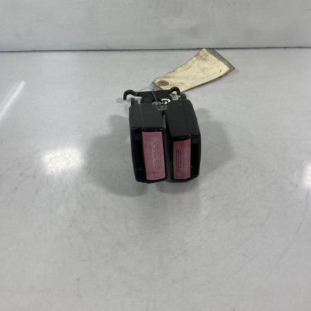 Attache ceinture arriere gauche RENAULT MEGANE 2 Photo n°1