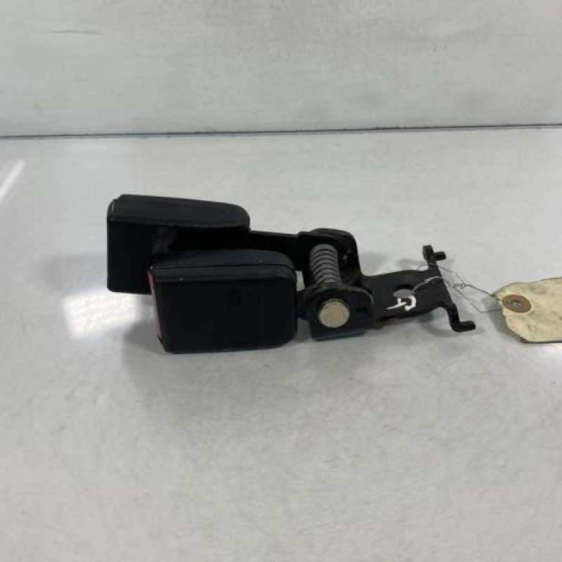 Attache ceinture arriere gauche RENAULT MEGANE 2 Photo n°3