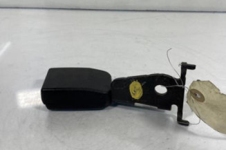 Attache ceinture arriere droit RENAULT MEGANE 2