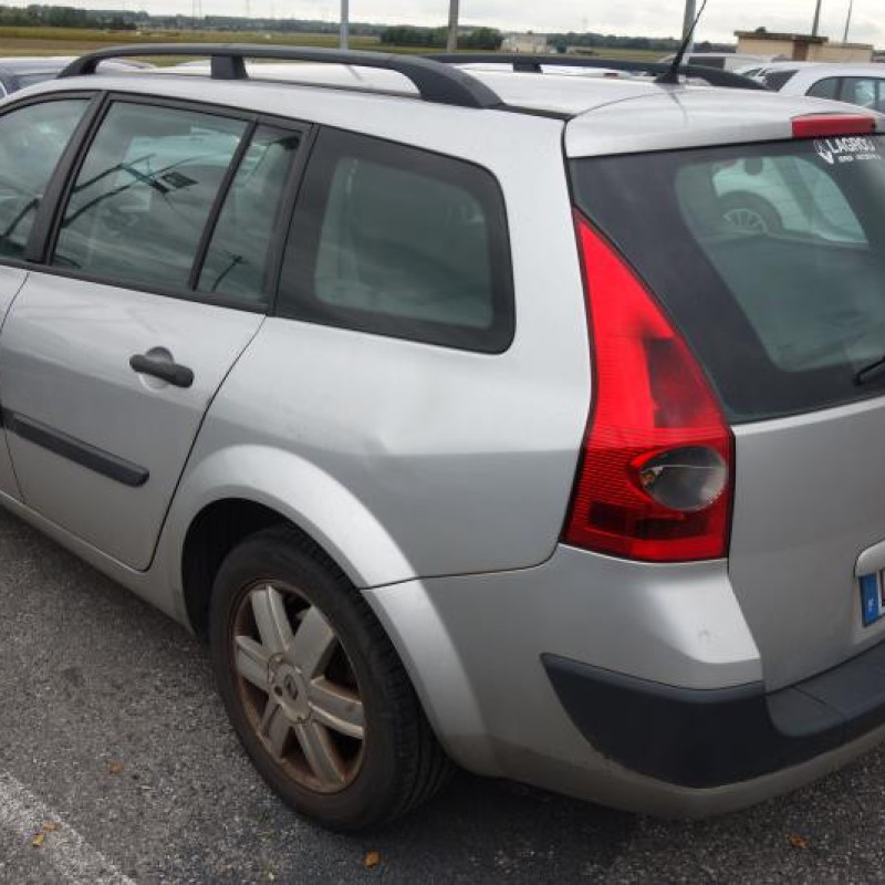 Pretensionneur de ceinture arriere gauche RENAULT MEGANE 2 Photo n°7