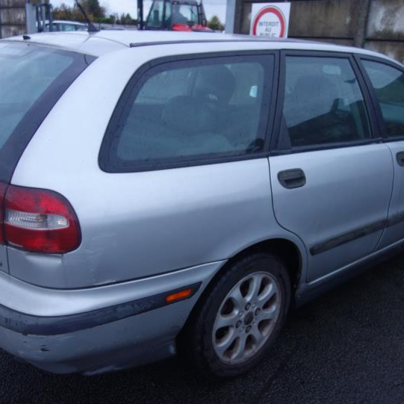 Retroviseur gauche VOLVO V 40 1 Photo n°6