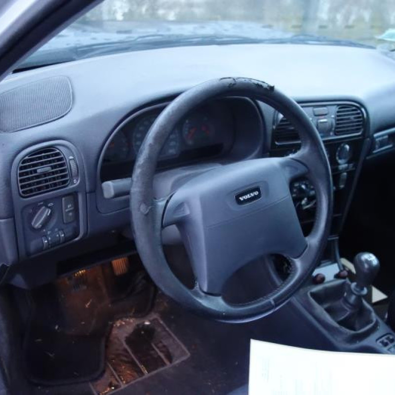 Retroviseur gauche VOLVO V 40 1 Photo n°8