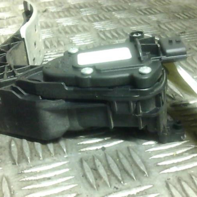 Pedalier d'accelerateur RENAULT CAPTUR 1 Photo n°2