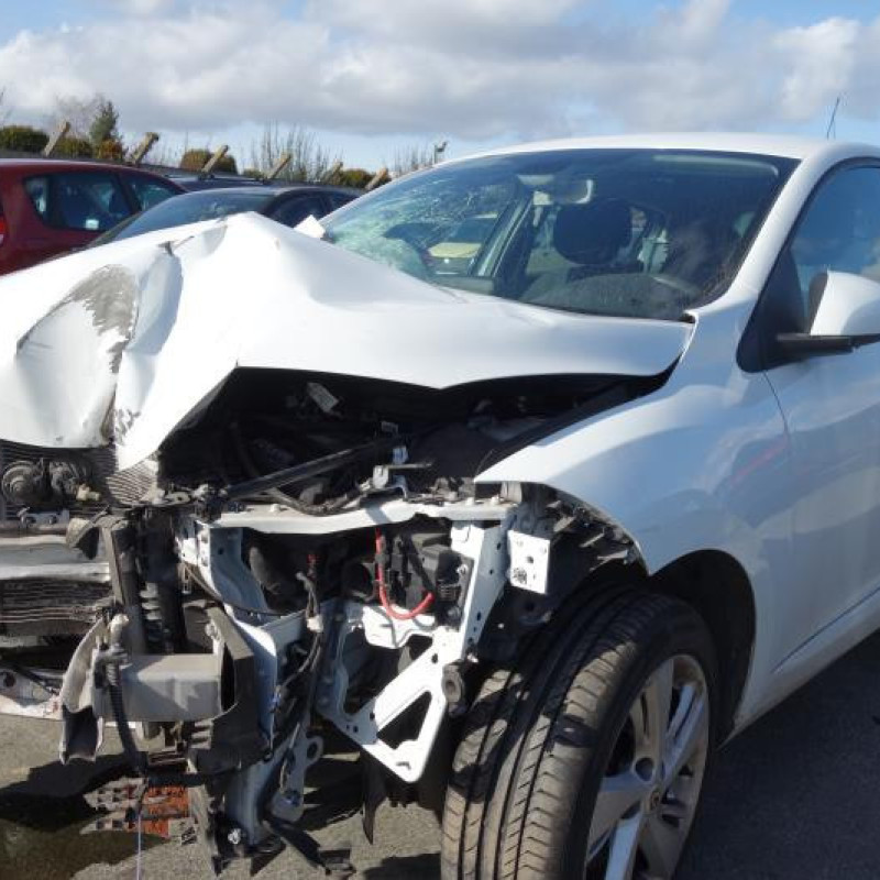 Ceinture arriere droit RENAULT MEGANE 3 Photo n°4