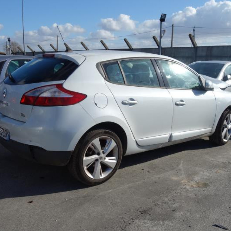 Ceinture arriere droit RENAULT MEGANE 3 Photo n°6