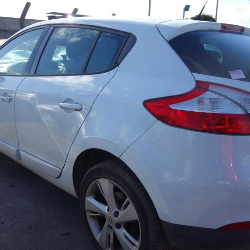 Ceinture arriere droit RENAULT MEGANE 3 Photo n°7