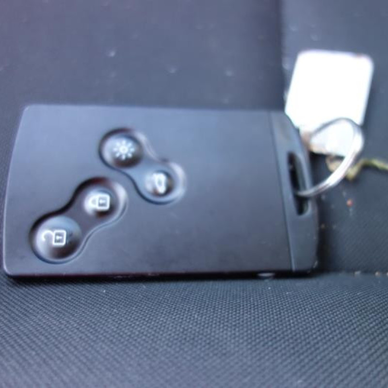 Ceinture arriere droit RENAULT MEGANE 3 Photo n°11