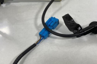 Pretensionneur de ceinture avant droit RENAULT SAFRANE