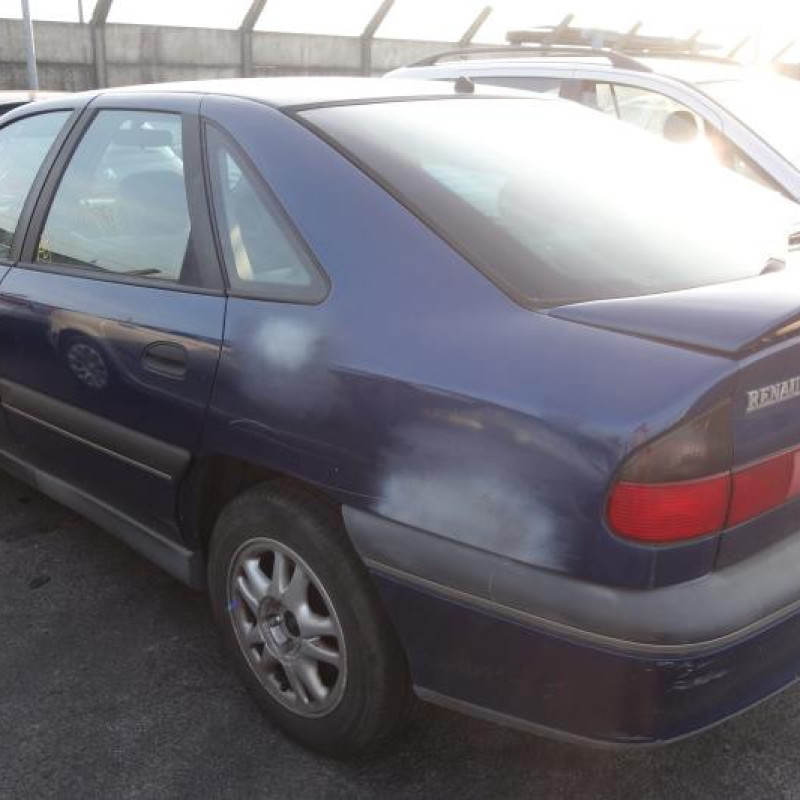 Serrure arriere droit RENAULT SAFRANE Photo n°7