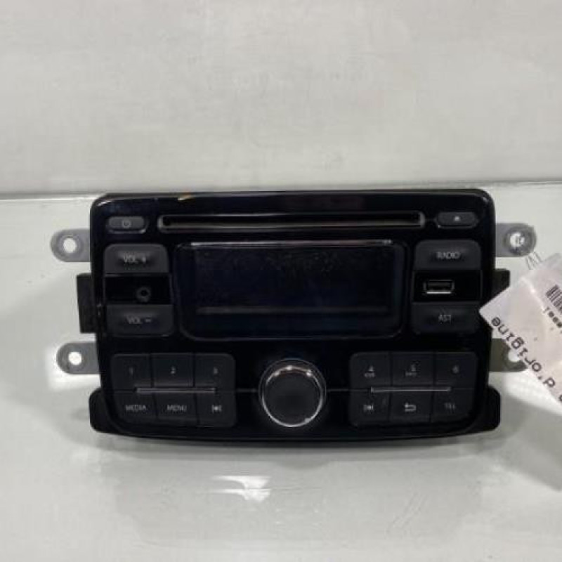 Autoradio d'origine RENAULT CAPTUR 1 Photo n°1
