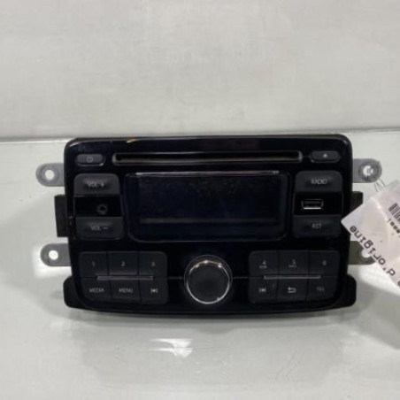Autoradio d'origine RENAULT CAPTUR 1 Photo n°1