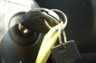 Bras essuie glace arriere RENAULT TWINGO 2