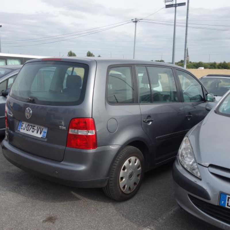 Calandre VOLKSWAGEN TOURAN 1 Photo n°4