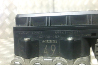 Bloc ABS (freins anti-blocage) TOYOTA RAV4 3