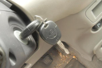 Retroviseur droit NISSAN ALMERA TINO