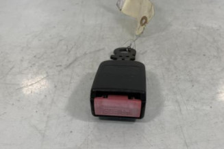 Attache ceinture arriere droit RENAULT VEL SATIS Photo n°1