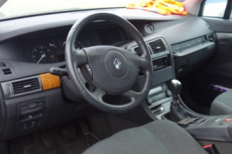 Pretensionneur de ceinture arriere gauche RENAULT VEL SATIS