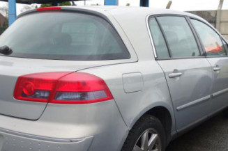 Verin de coffre RENAULT VEL SATIS