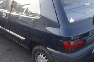 Pretensionneur de ceinture avant droit RENAULT CLIO 1