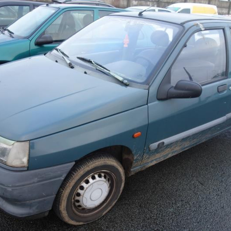 Ceinture arriere gauche RENAULT CLIO 1 Photo n°4
