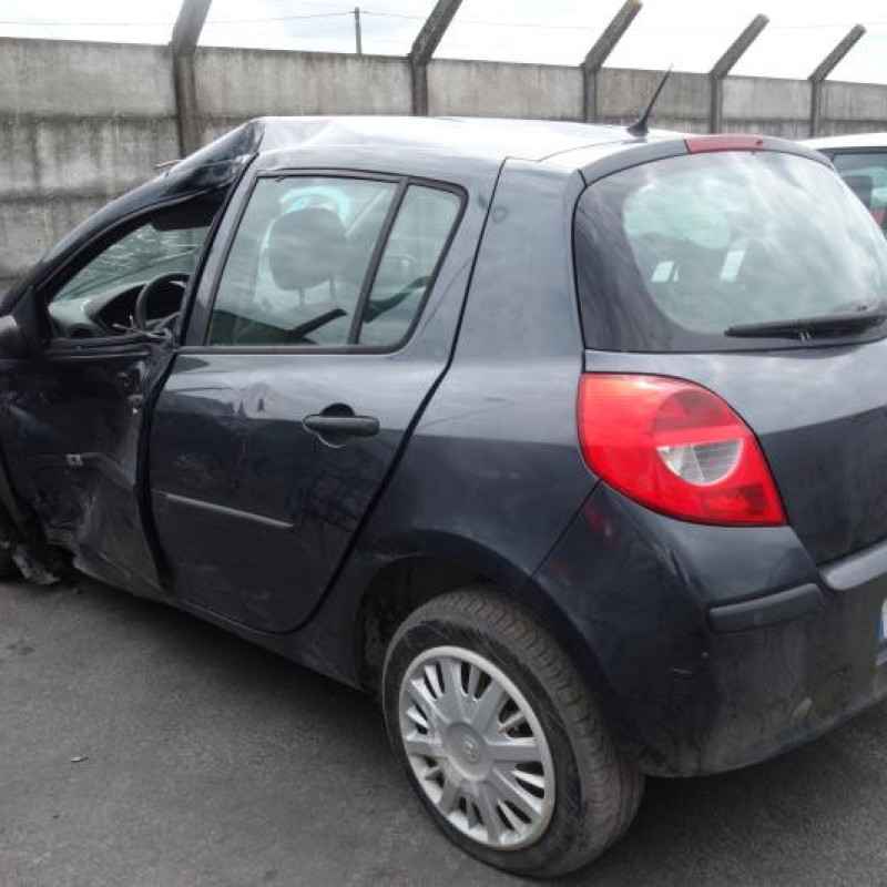 Pretensionneur de ceinture avant droit RENAULT CLIO 3 Photo n°7