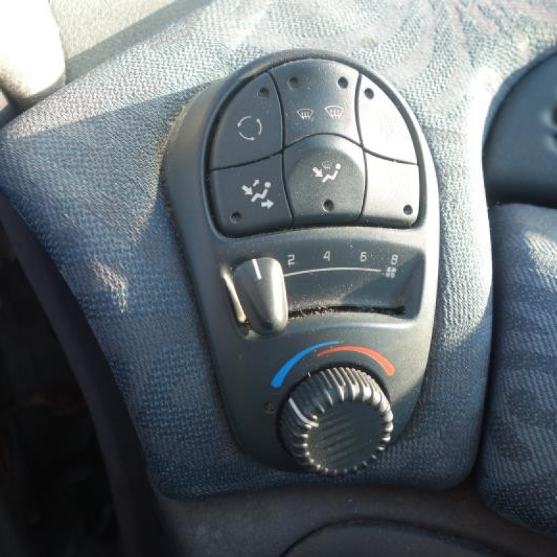 Ceinture arriere droit RENAULT GRAND ESPACE 3 Photo n°9