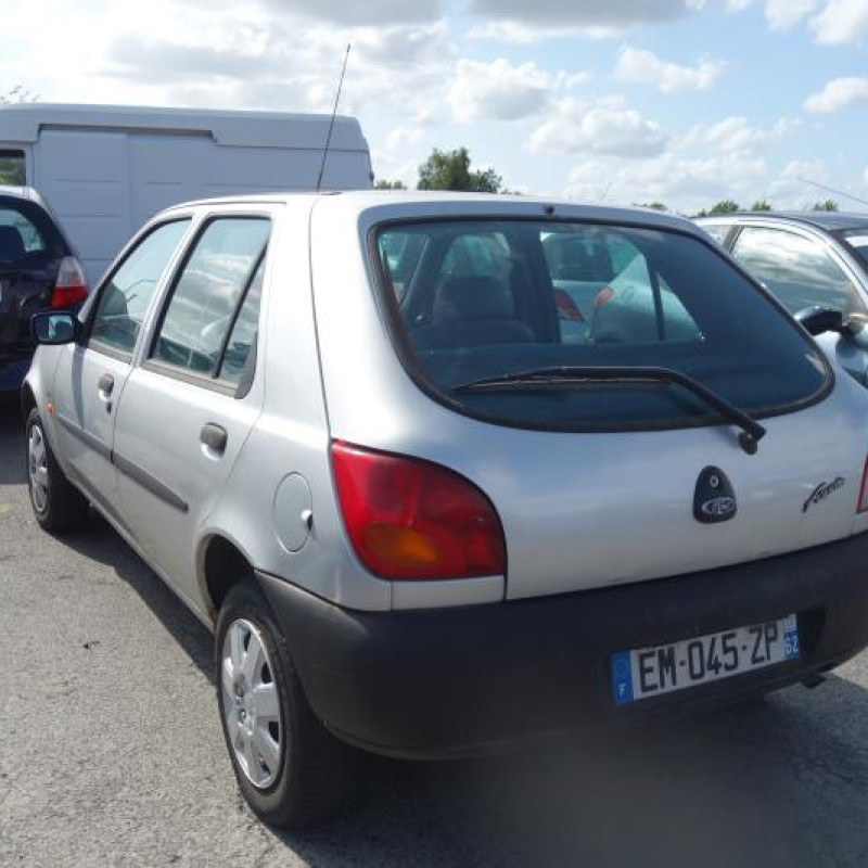 Feu arriere principal droit (feux) FORD FIESTA 4 Photo n°6