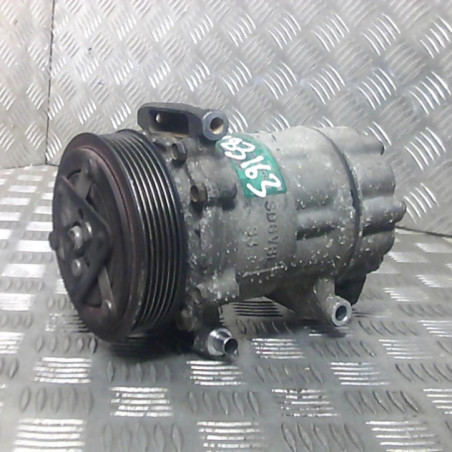 Compresseur clim CITROEN C3 1 Photo n°1