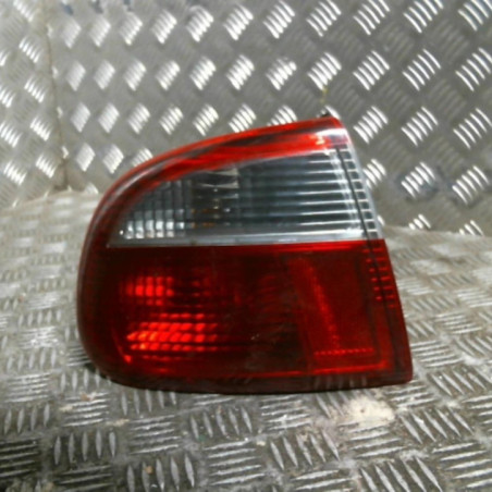 Feu arriere principal gauche (feux) SEAT TOLEDO 2 Photo n°1