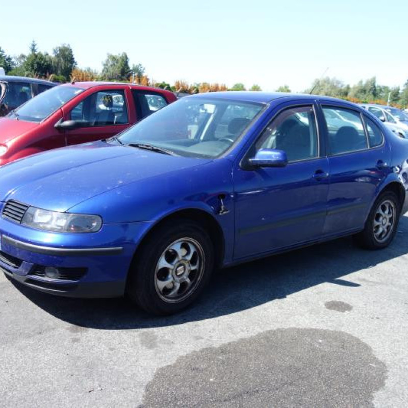 Malle/Hayon arriere SEAT TOLEDO 2 Photo n°3
