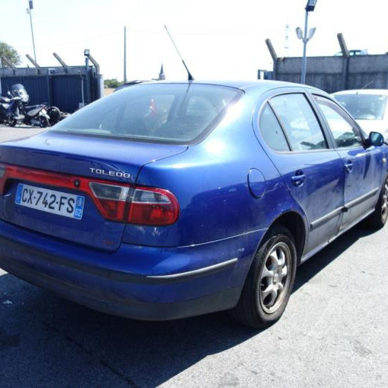 Malle/Hayon arriere SEAT TOLEDO 2 Photo n°5