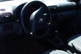 Malle/Hayon arriere SEAT TOLEDO 2