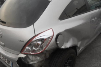 Compresseur clim OPEL CORSA D