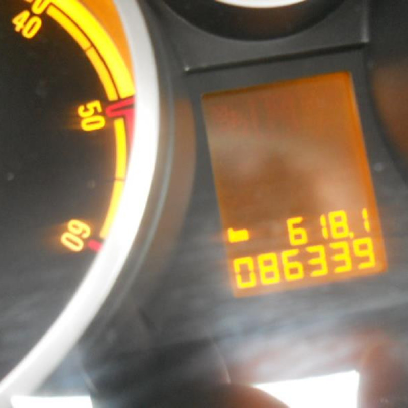 Compresseur clim OPEL CORSA D Photo n°8