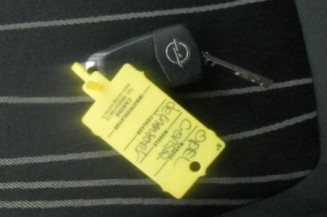 Compresseur clim OPEL CORSA D