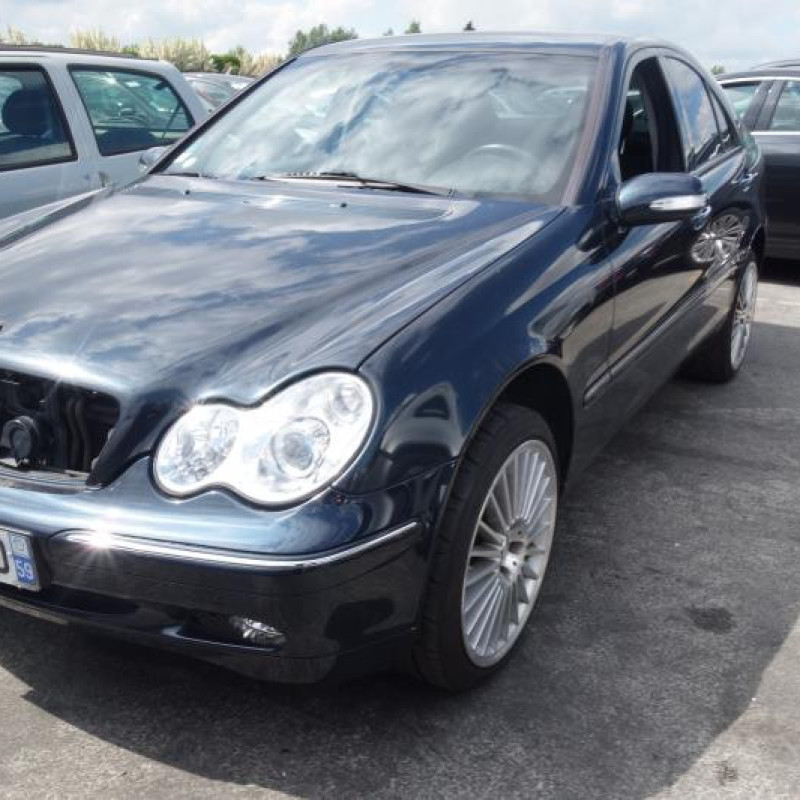 Porte avant droit MERCEDES CLASSE C 203 Photo n°5