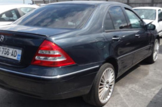 Porte avant droit MERCEDES CLASSE C 203