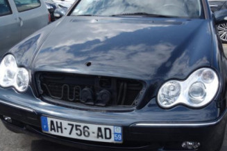 Porte avant droit MERCEDES CLASSE C 203