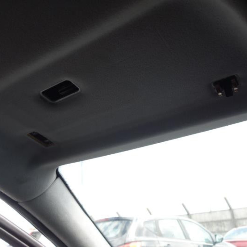 Porte avant droit MERCEDES CLASSE C 203 Photo n°13