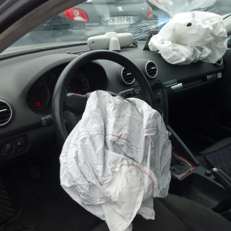 Retroviseur droit AUDI A3 2 Photo n°8