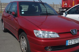 Feu arriere principal droit (feux) PEUGEOT 306