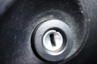 Serrure avant droit VOLKSWAGEN FOX