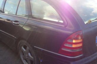 Capot MERCEDES CLASSE C 203